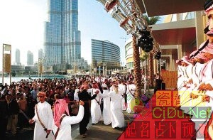 �����һ��¥�ϰ�����ʽ���� ȷ���߶�828��