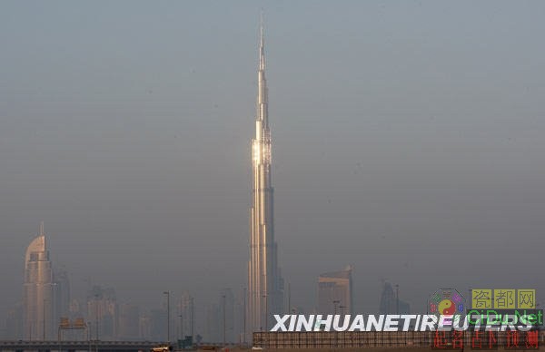 1��4�գ��ܸ߳���800�ס�¥��160��ġ��ϰ����������ڰ����������������ϰݡ��»���/·͸